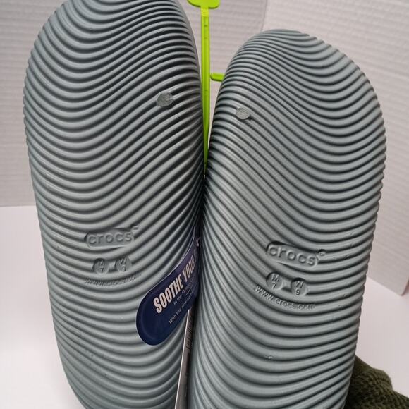 Crocs Mellow Recovery Slides Green Men’s Size 7 / Women’s 9 - Picture 5 of 5